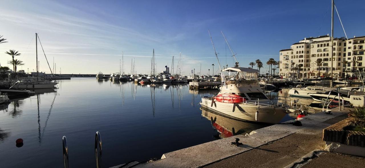 Appartamento Puerto De La Duquesa Sea Views Manilva Esterno foto